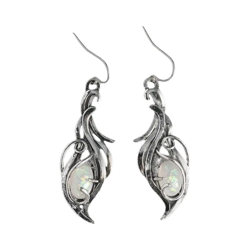 Orecchino artigianale delicato