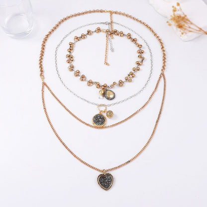 Gioiello vintage fatto a mano