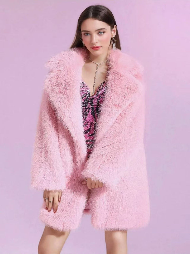 Cappotto splendidamente rifinito dal design senza tempo