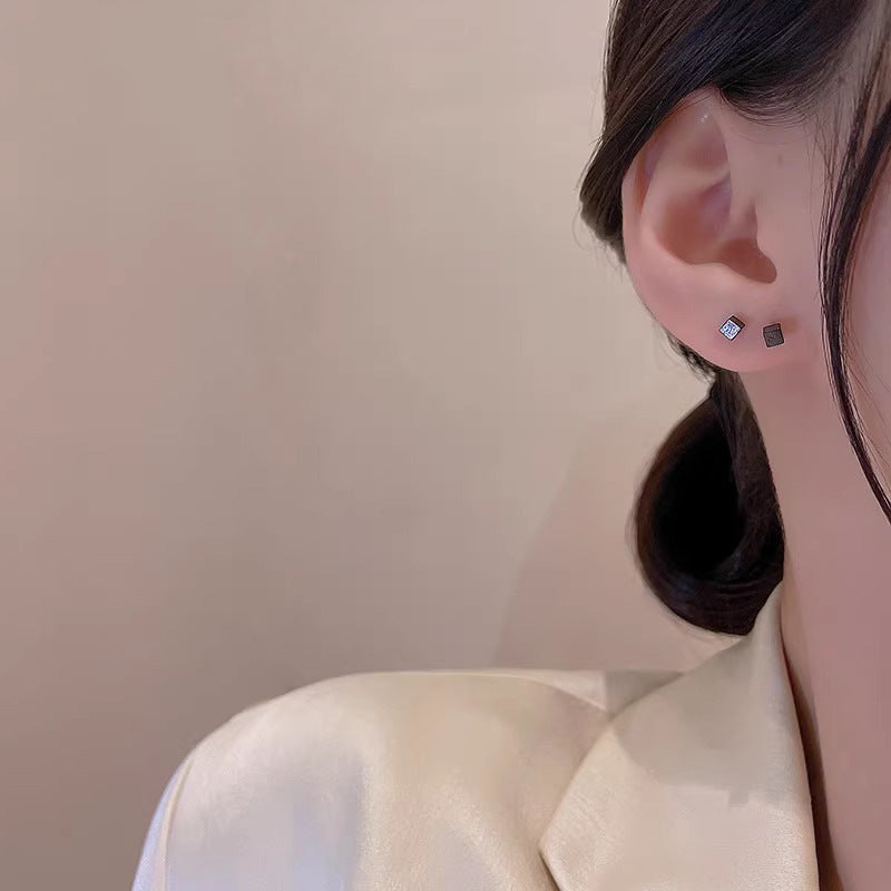 Orecchino classico dal fascino senza tempo