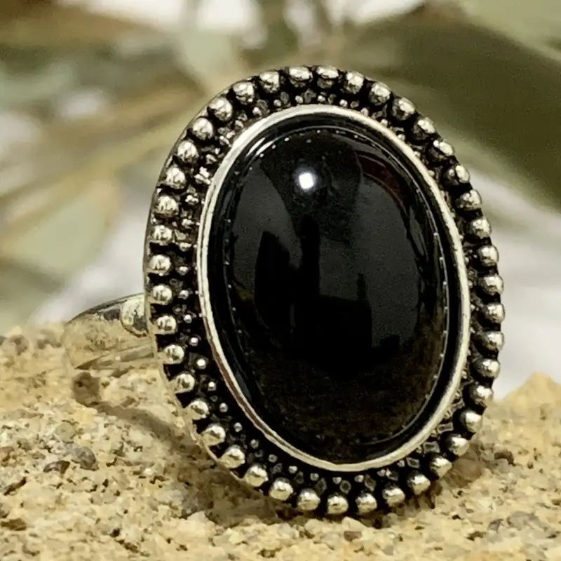 Anello elegante per ogni occasione