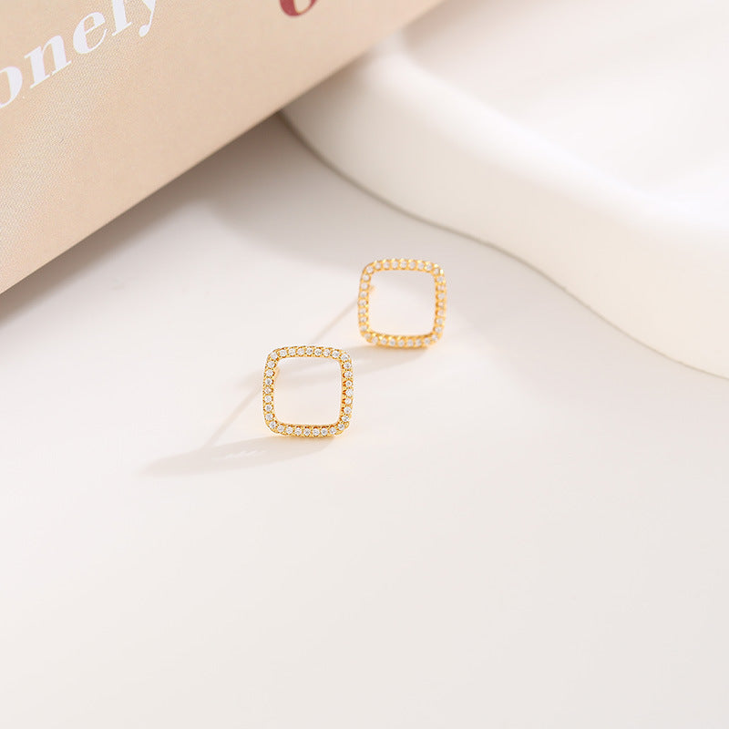 Orecchino vintage fatto a mano