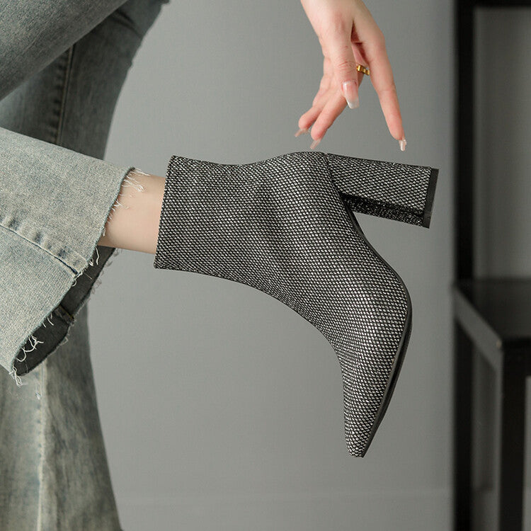 Stivali Ortopediche Aggraziate dal Look Moderno