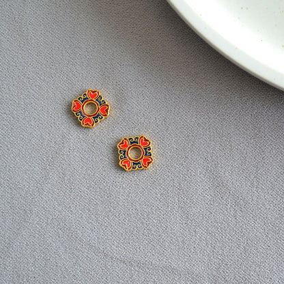 Oro Orecchino artigianale delicato