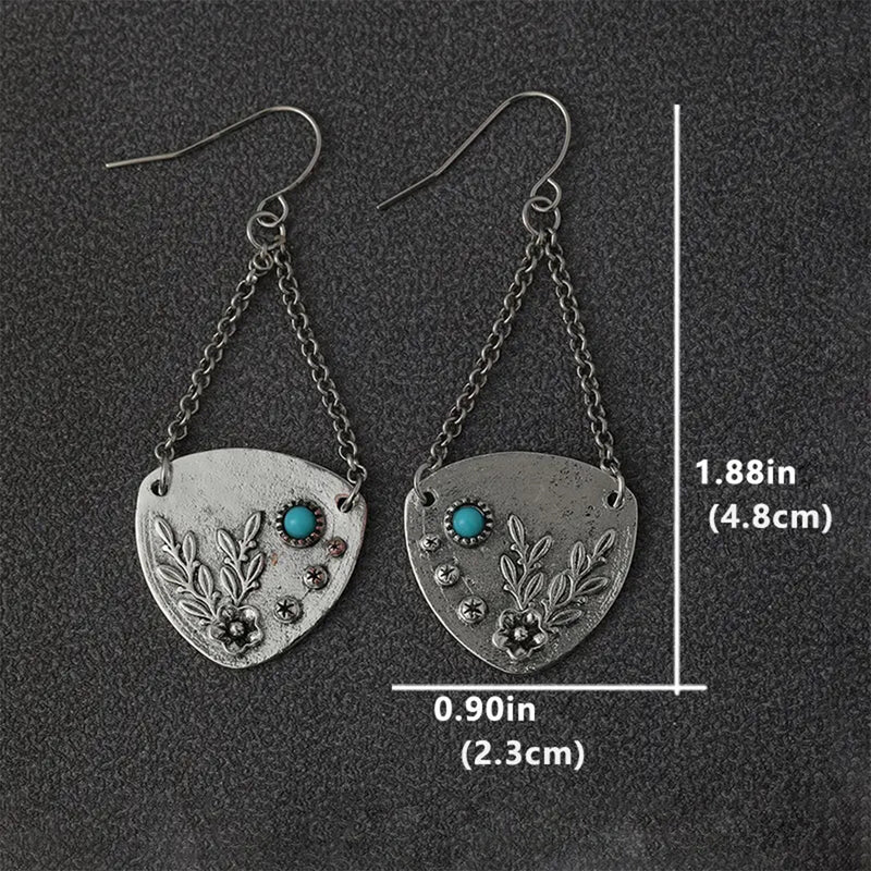 Orecchino vintage fatto a mano