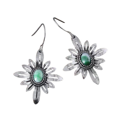 Orecchino artigianale delicato