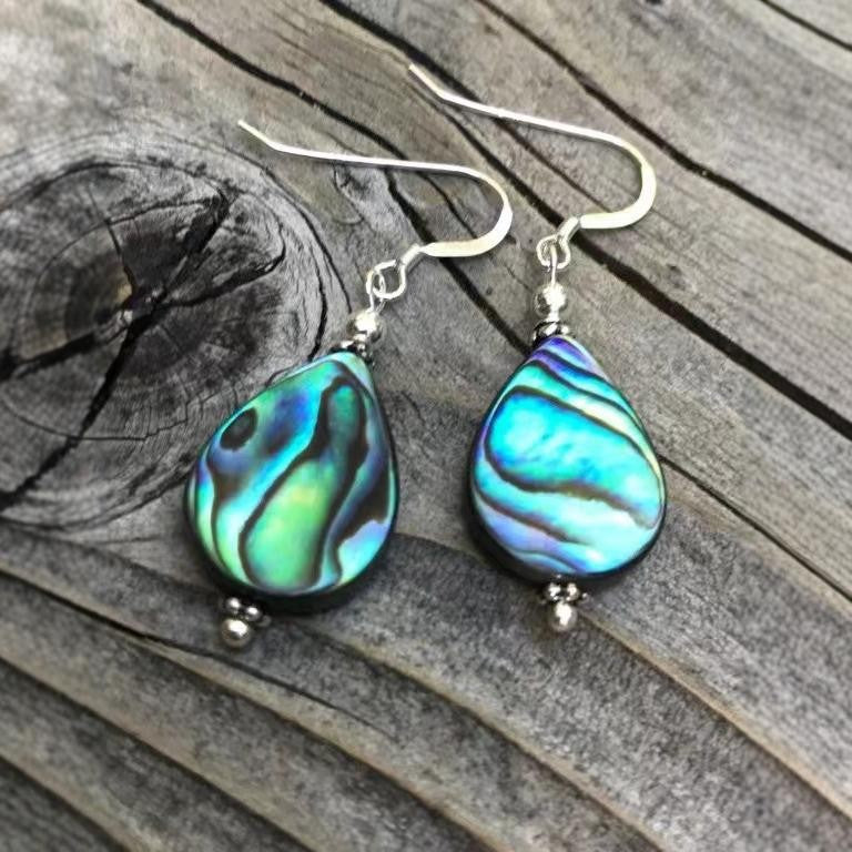 Orecchino stupendo per uso quotidiano