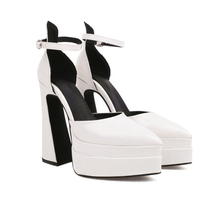 Sandali Ortopediche Aggraziate dal Look Moderno