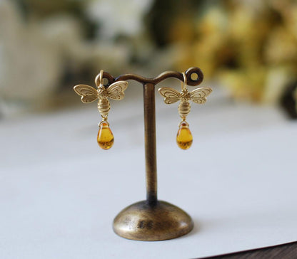 Orecchino vintage fatto a mano