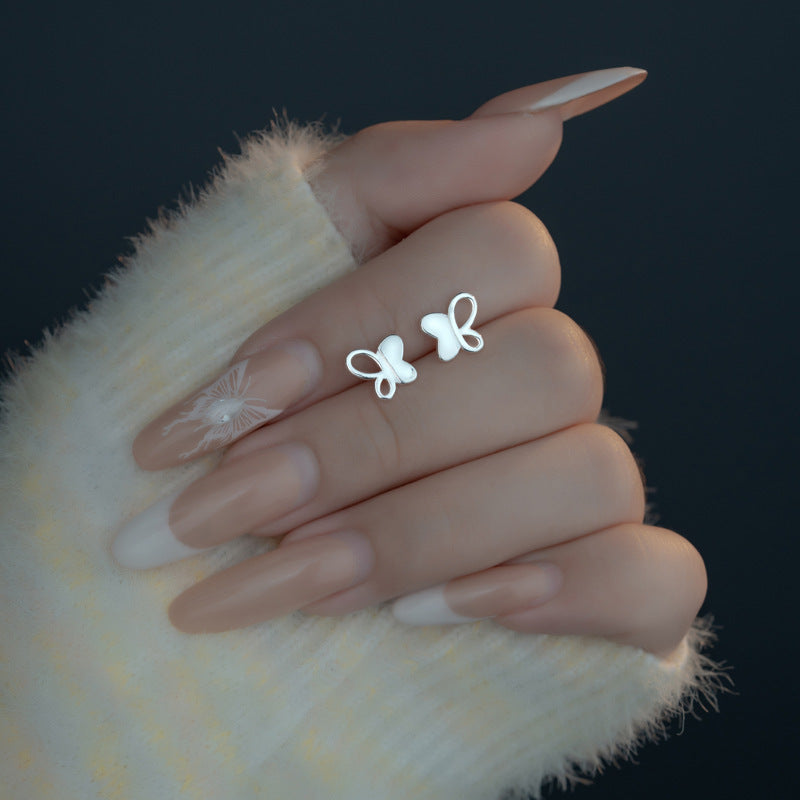 Orecchino classico dal fascino senza tempo