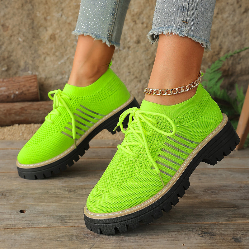 Scarpe Ortopediche Aggraziate dal Look Moderno