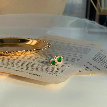 Orecchino elegante per ogni occasione