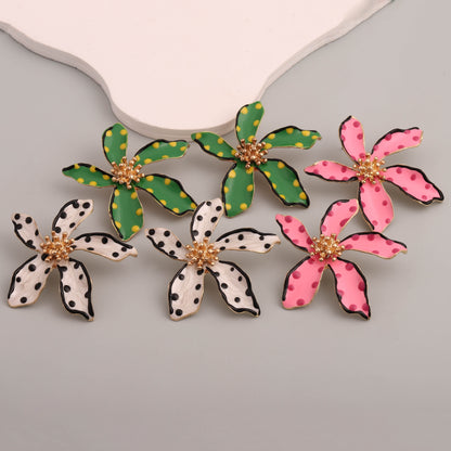 Orecchino affascinante per ogni occasione