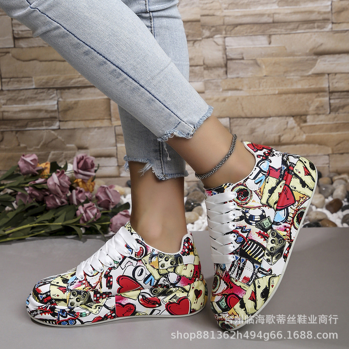 Scarpe Ortopediche Aggraziate dal Look Moderno