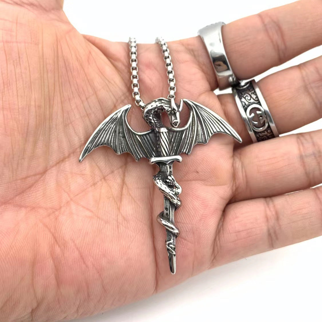 Ciondolo bellissimo con stile unico