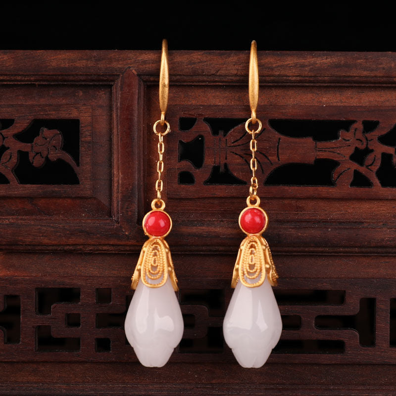 Orecchino classico dal fascino senza tempo