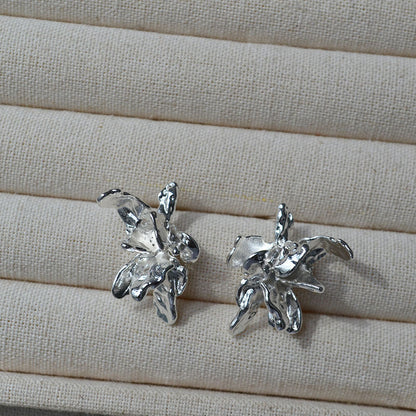 Oro Orecchino classico dal fascino senza tempo