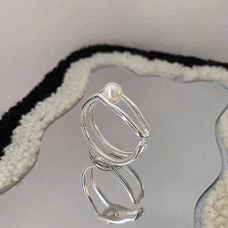 Anello bellissimo con stile unico