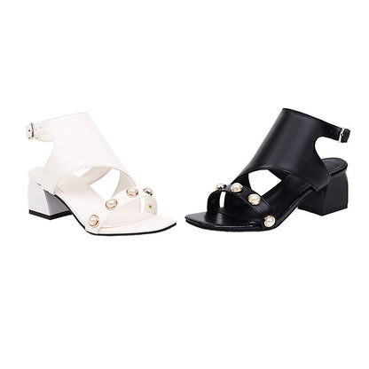 Sandali Ortopediche Aggraziate dal Look Moderno