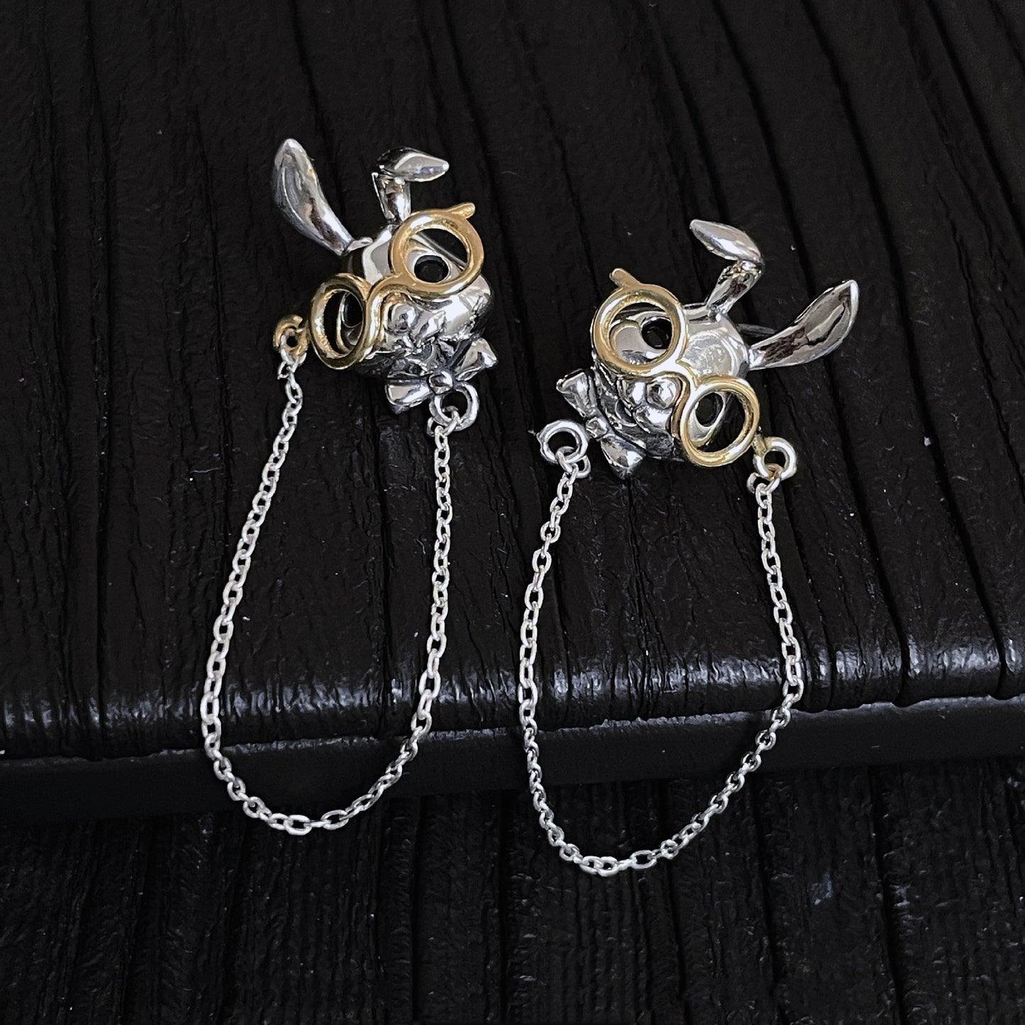 Orecchino classico dal fascino senza tempo