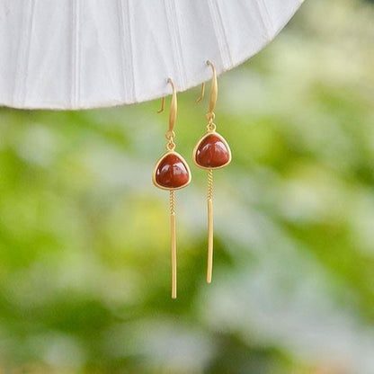 Oro Orecchino artigianale delicato