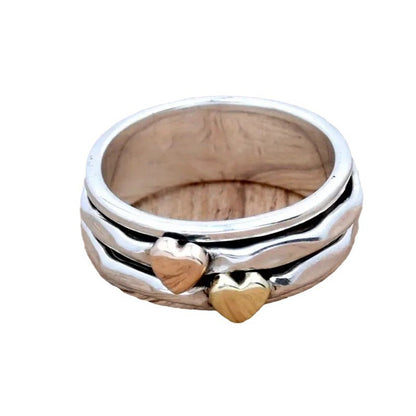 Anello bellissimo con stile unico