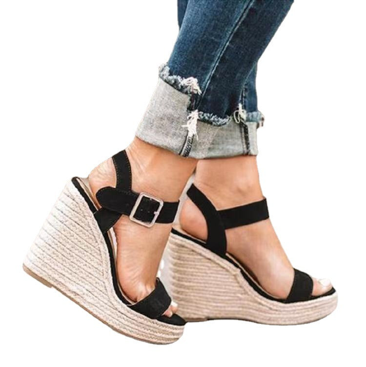 Sandali Ortopediche Aggraziate dal Look Moderno