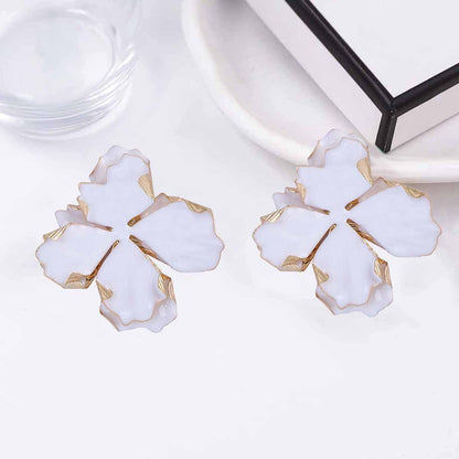 Orecchino bellissimo con stile unico