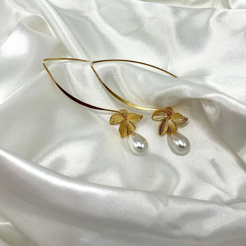 Perla Orecchino classico dal fascino senza tempo