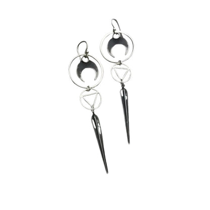 Orecchino artigianale delicato