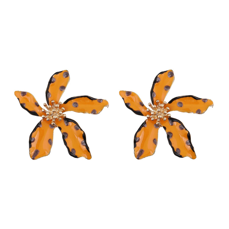 Orecchino affascinante per ogni occasione