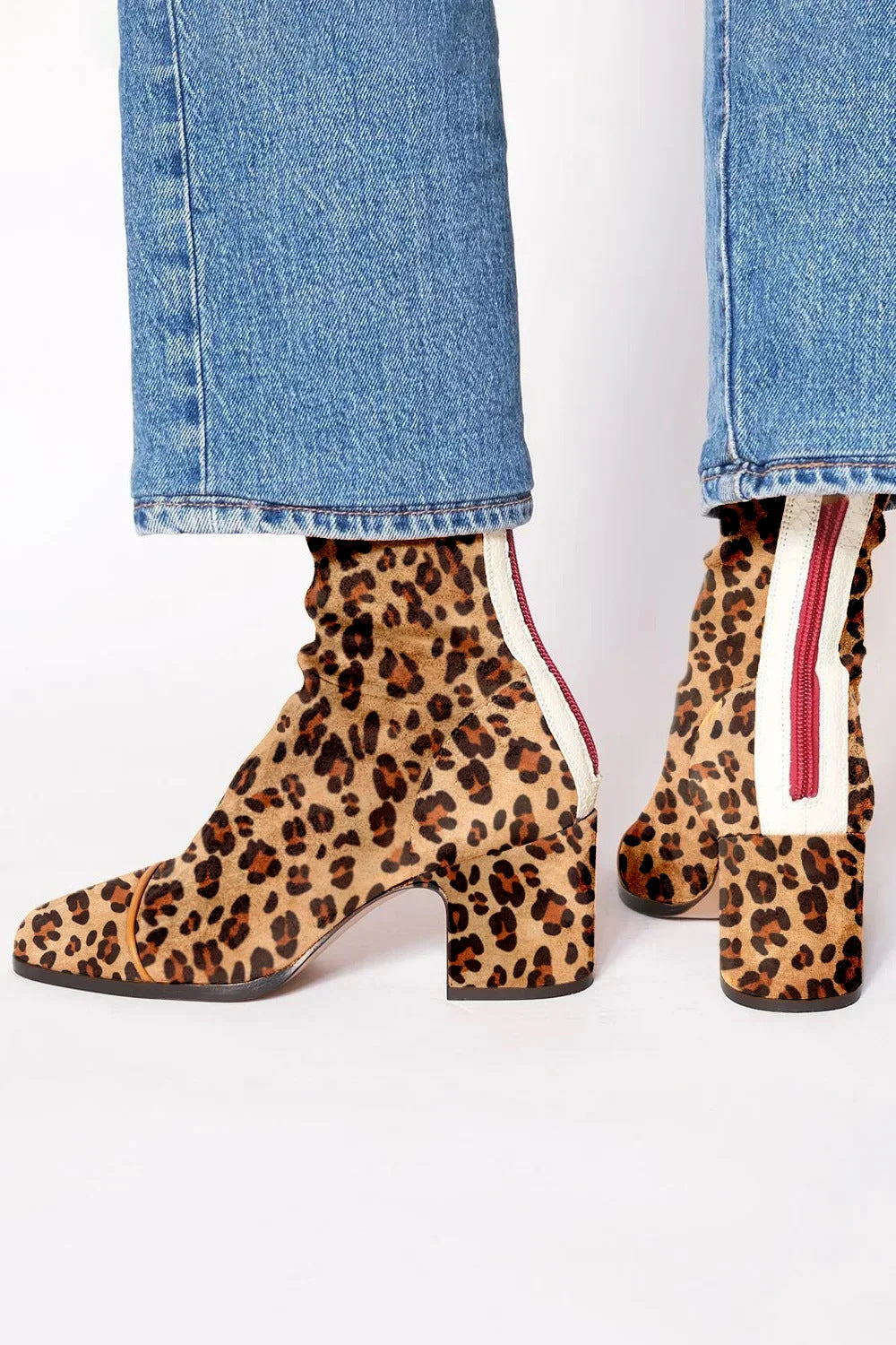 Stivali ortopedici aggraziati per un look moderno