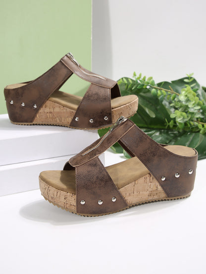 Sandali Ortopediche Aggraziate dal Look Moderno