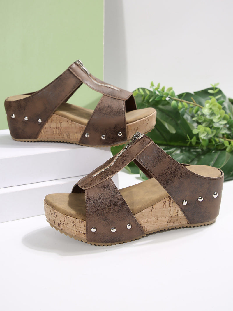 Sandali Ortopediche Aggraziate dal Look Moderno