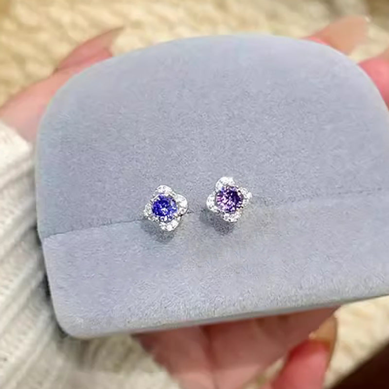 Orecchino classico dal fascino senza tempo