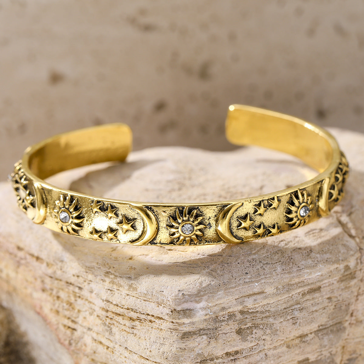 Bracciale artigianale delicato