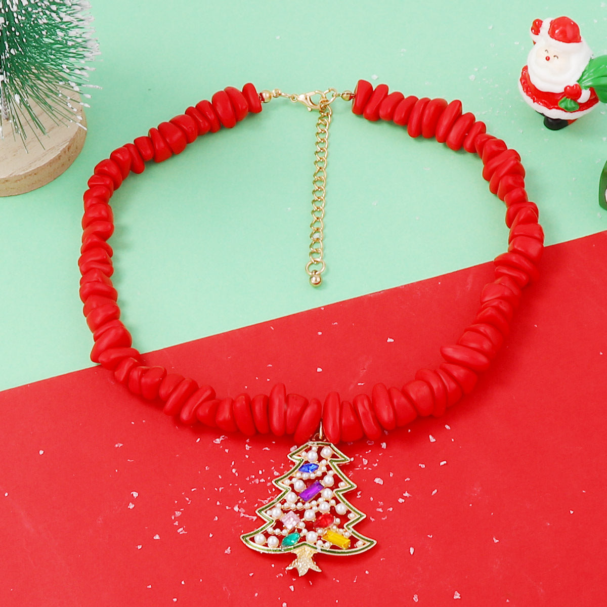 Gioiello artigianale delicato