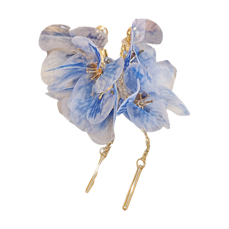 Orecchino bellissimo con stile unico