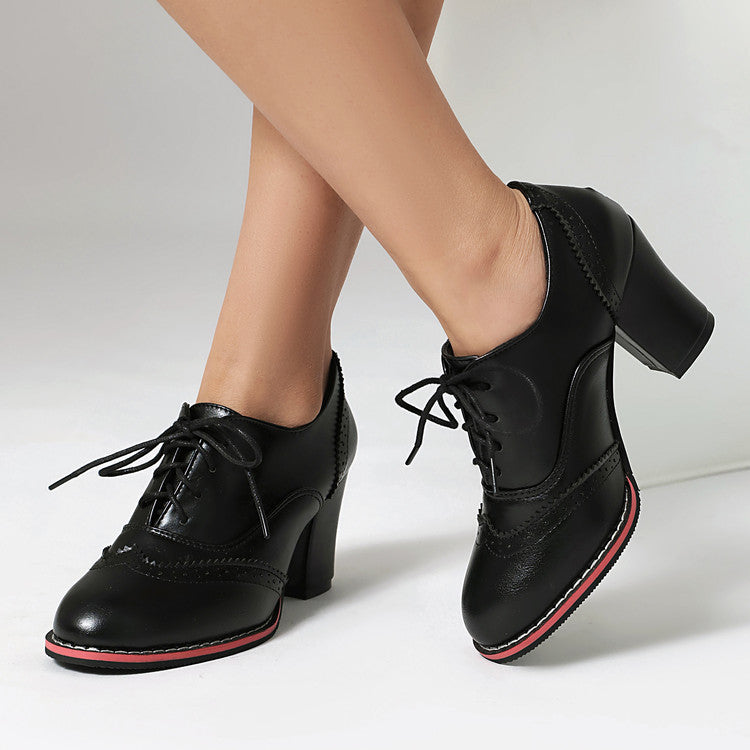 Scarpe Ortopediche Aggraziate dal Look Moderno