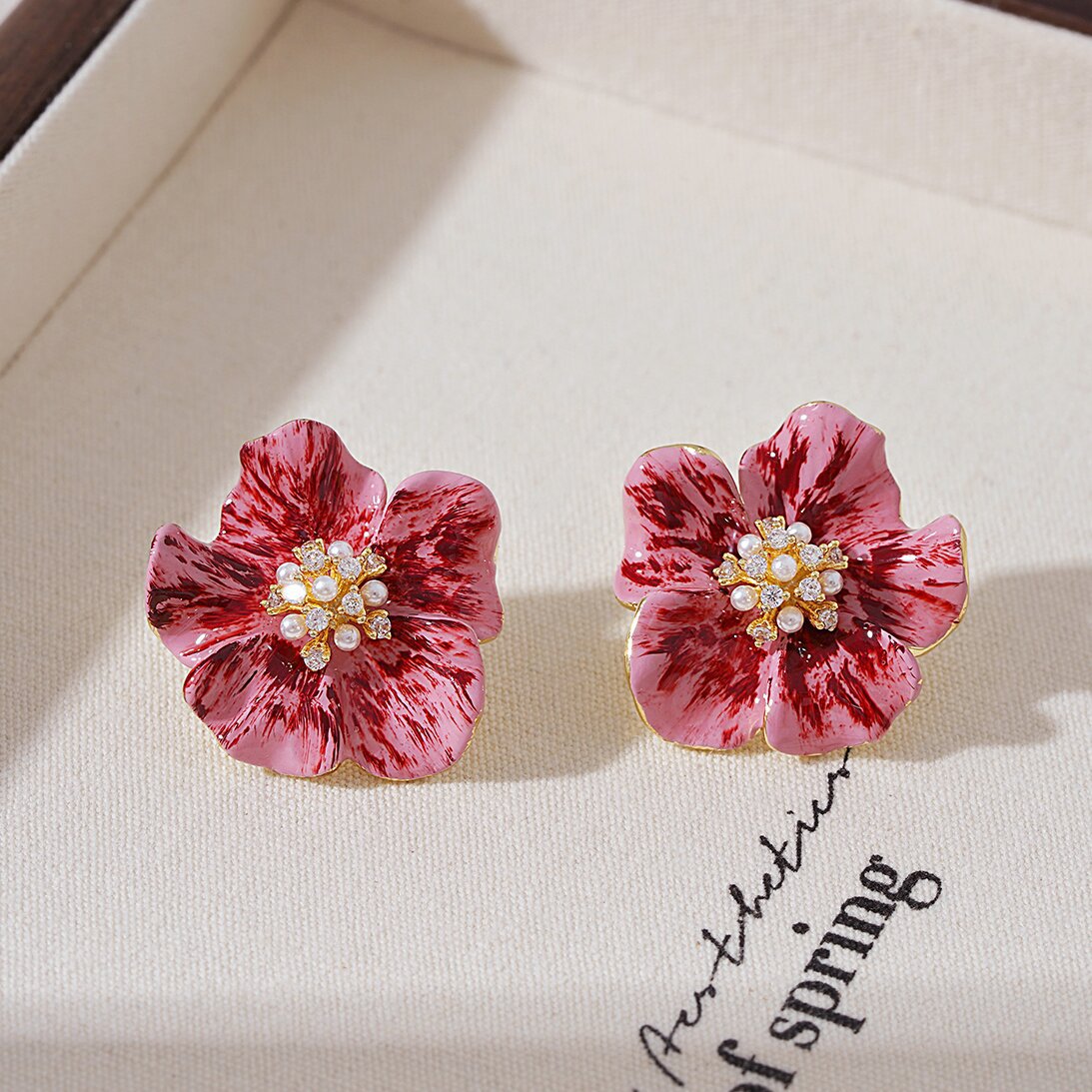 Orecchino vintage fatto a mano