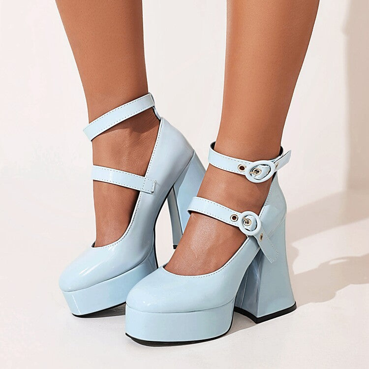 Scarpe Ortopediche Aggraziate dal Look Moderno