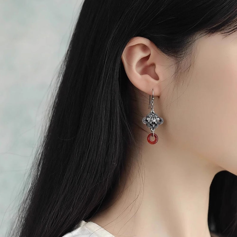 Argento Orecchino classico dal fascino senza tempo