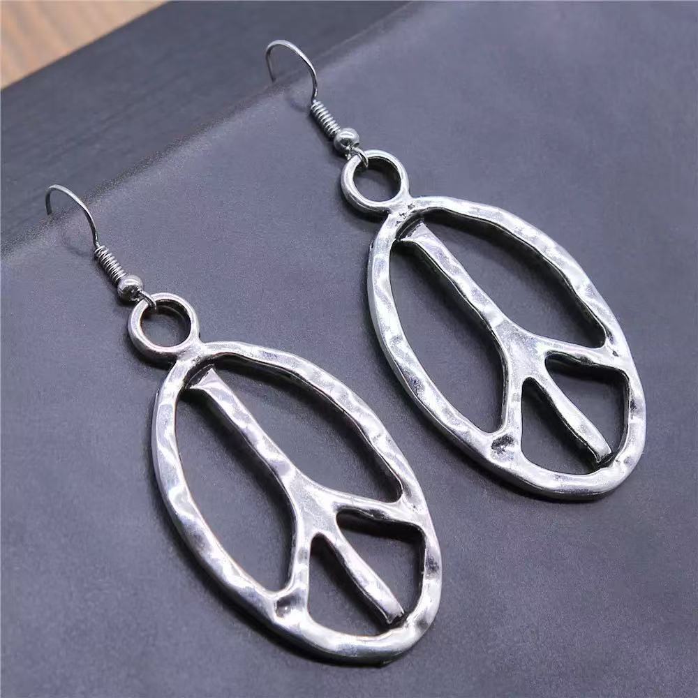 Orecchino affascinante per ogni occasione