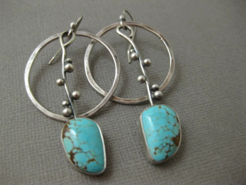 Orecchino elegante per ogni occasione