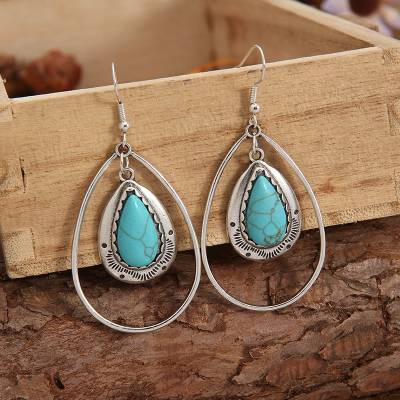 Orecchino vintage fatto a mano