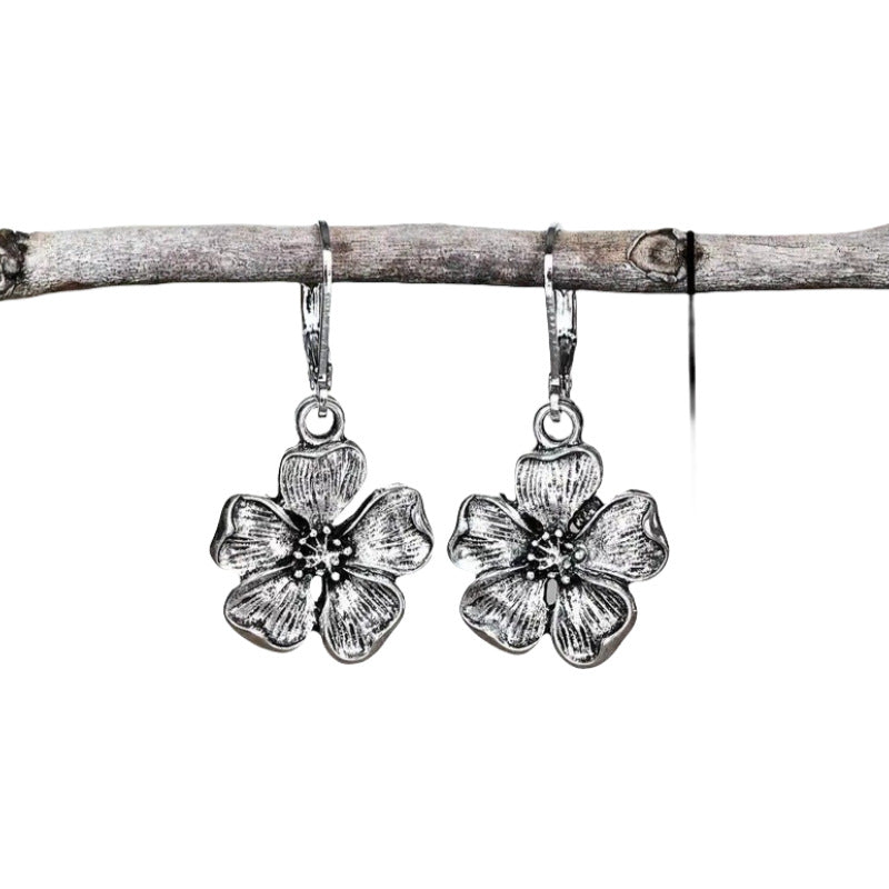 Orecchino classico dal fascino senza tempo