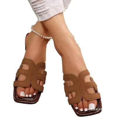 Sandali Ortopediche Aggraziate dal Look Moderno