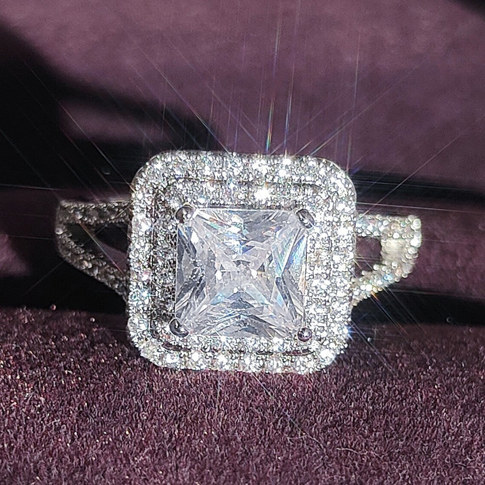 Anello artigianale delicato