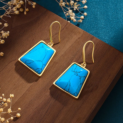 Oro Orecchino classico dal fascino senza tempo