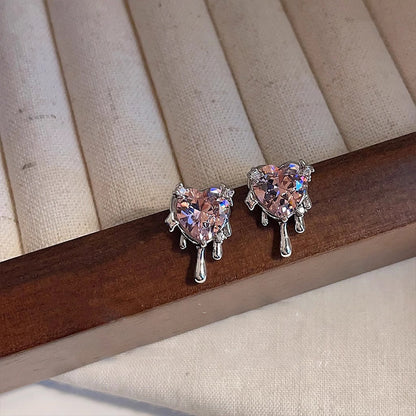 Orecchino classico dal fascino senza tempo